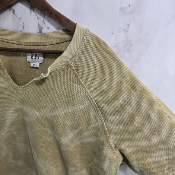 BDG Shirt Mens Medium Yellow Thermal Waffle Tie Dye Long Sleeve Notch Urban UO - Picture 11 of 12